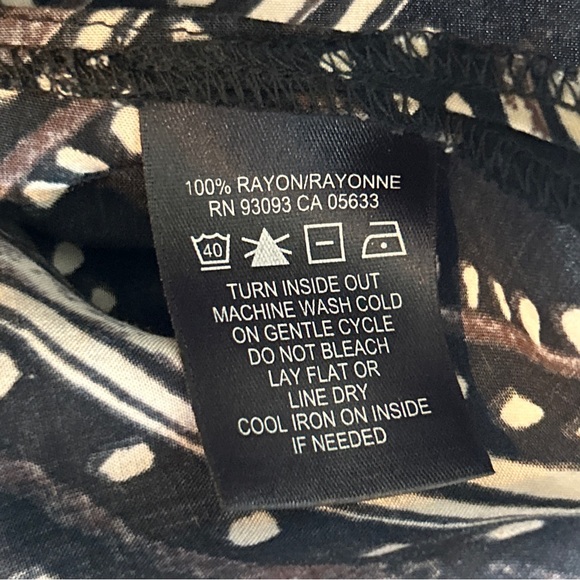 ZOZO Chevron Pattern Maxi Skirt Size Medium - Picture 8 of 10